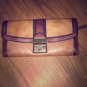 Fossil Leather Brown Wallet